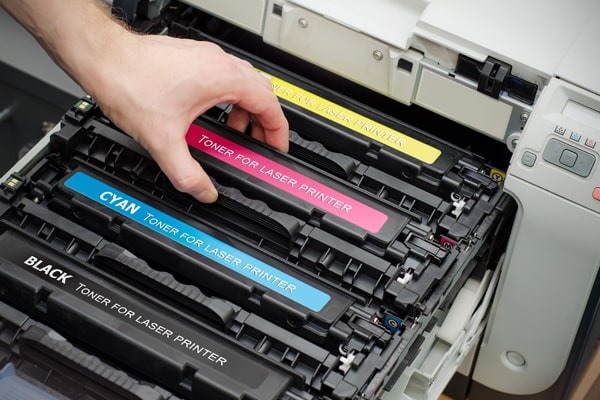 TUTTO QUELLO CHE DEVI SAPERE SUI TONER COMPATIBILI PER STAMPANTI